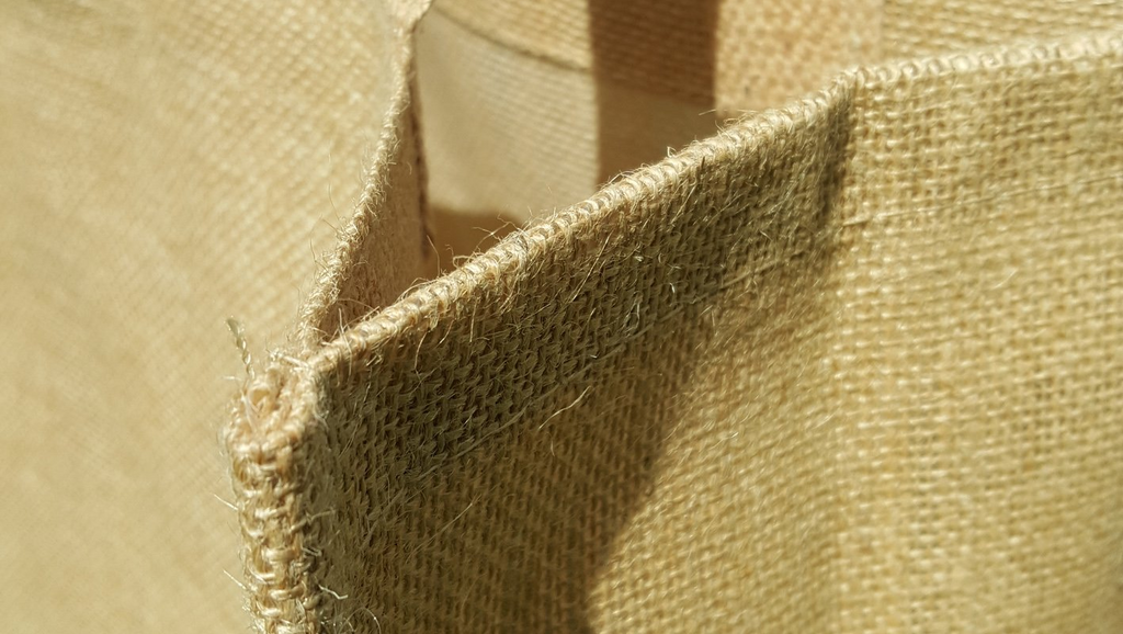 Hessian Versus Jute - Fresh News